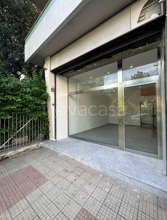 negozio in affitto a Palermo