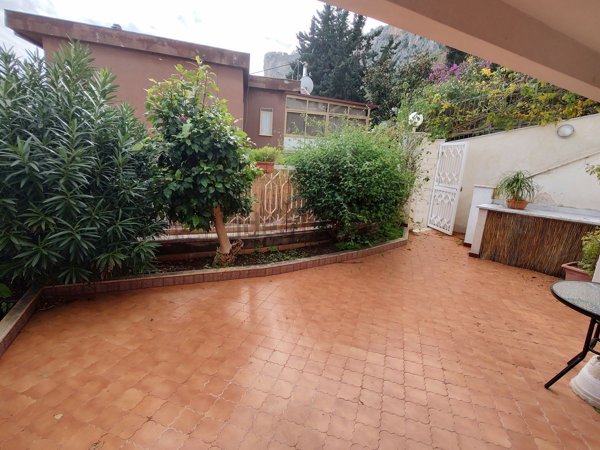 appartamento in affitto a Palermo in zona Addaura