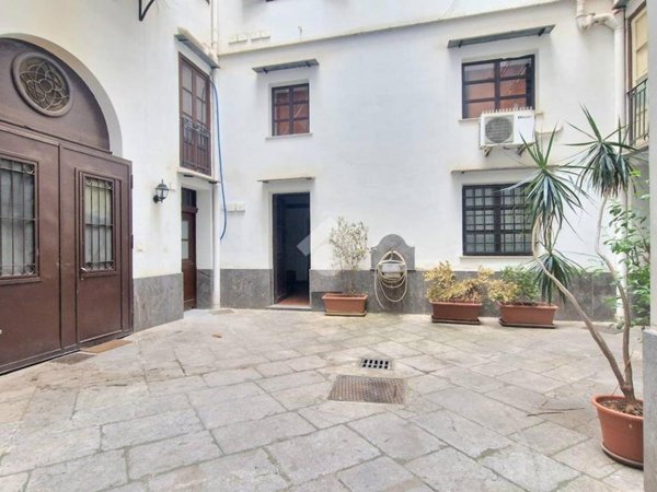 ufficio in affitto a Palermo in zona Libertà