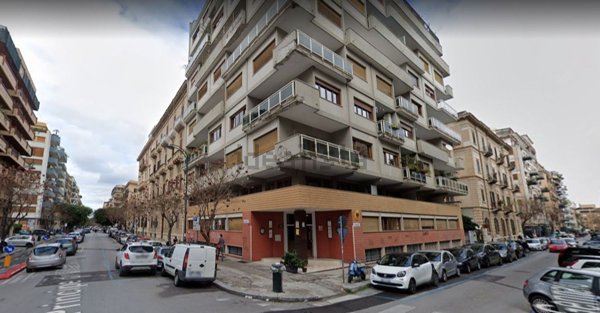 ufficio in affitto a Palermo in zona Libertà