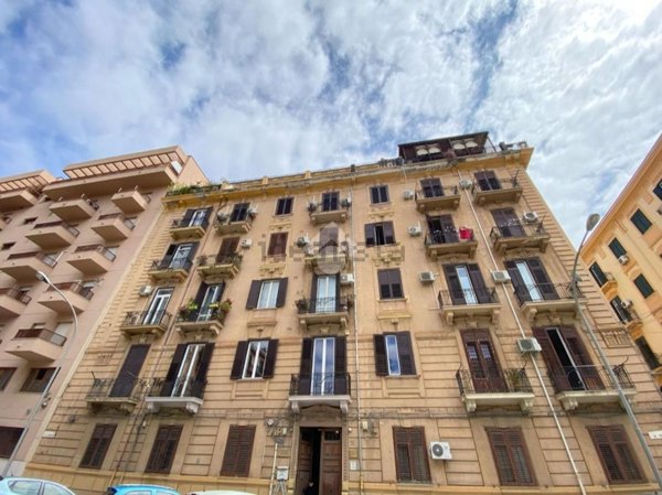 appartamento in affitto a Palermo in zona Zisa