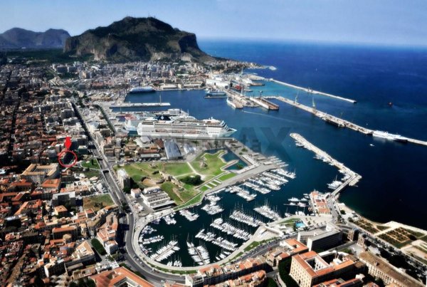 locale commerciale in affitto a Palermo