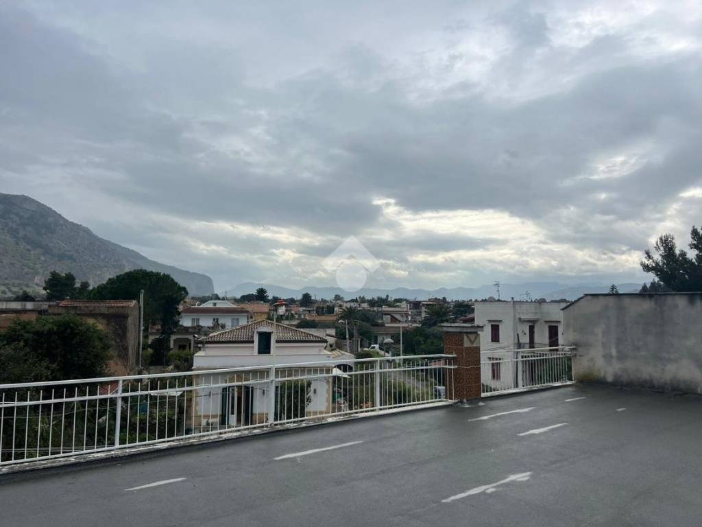appartamento in affitto a Palermo in zona Mondello