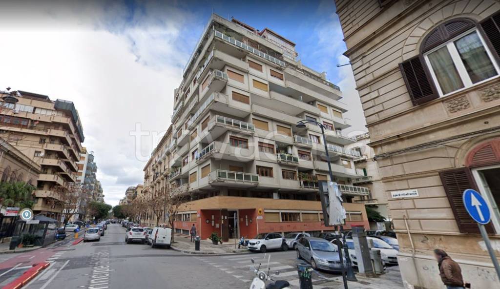 appartamento in affitto a Palermo in zona Libertà