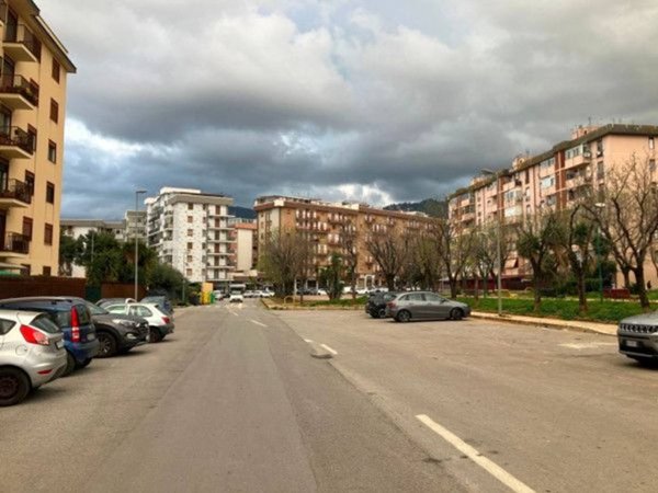 appartamento in affitto a Palermo in zona Montegrappa / Santa Rosalia