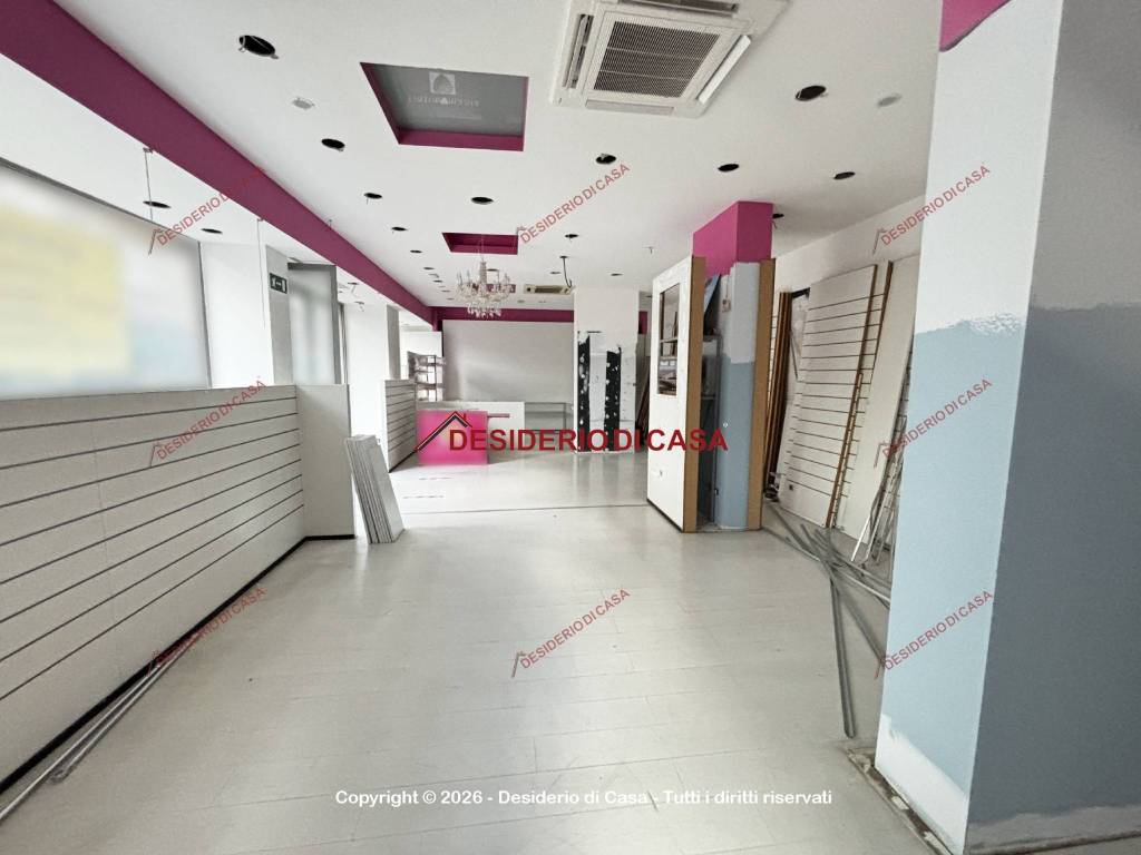 negozio in affitto a Palermo in zona Resuttana