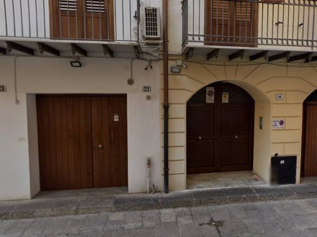 negozio in affitto a Palermo in zona Centro storico