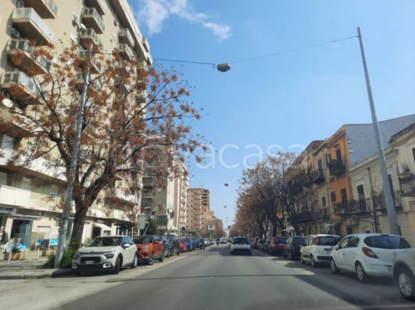 negozio in affitto a Palermo in zona Calatafimi / Cuba