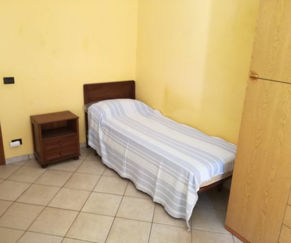 camera singola in affitto a Palermo in zona Montegrappa / Santa Rosalia