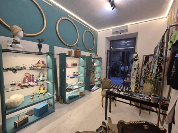 negozio in affitto a Palermo in zona Centro storico