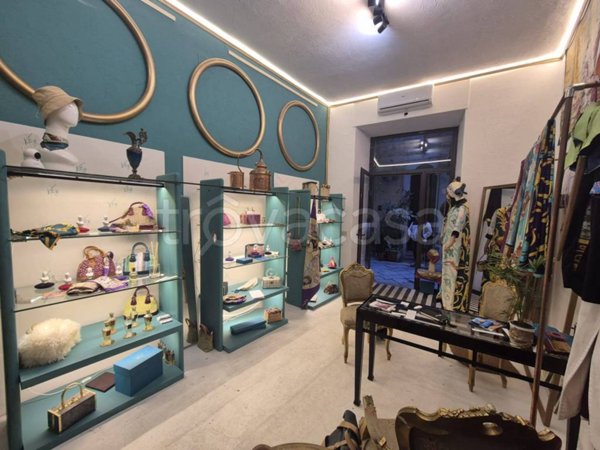 negozio in affitto a Palermo