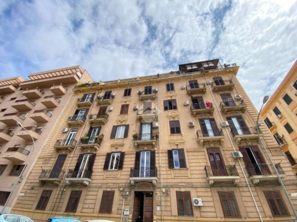 appartamento in affitto a Palermo in zona Zisa