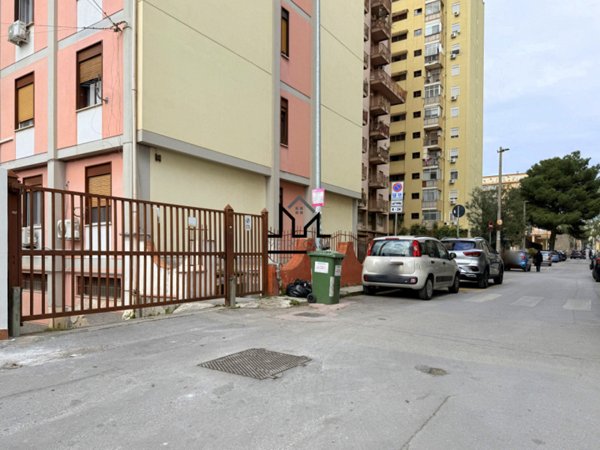 casa indipendente in affitto a Palermo