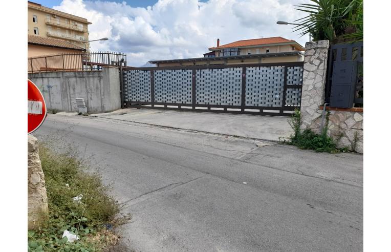 locale commerciale in affitto a Palermo in zona Calatafimi / Cuba