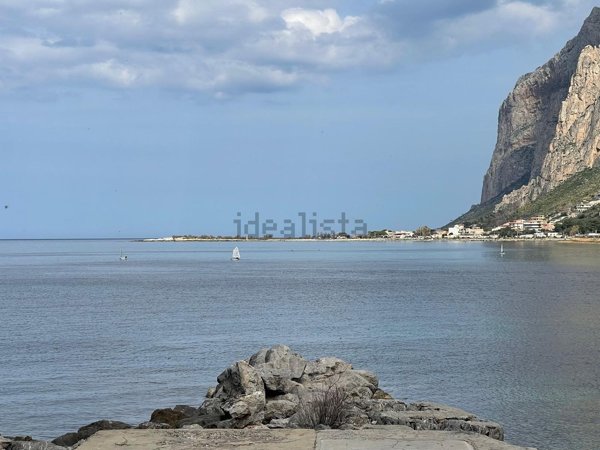 casa indipendente in affitto a Palermo in zona Sferracavallo