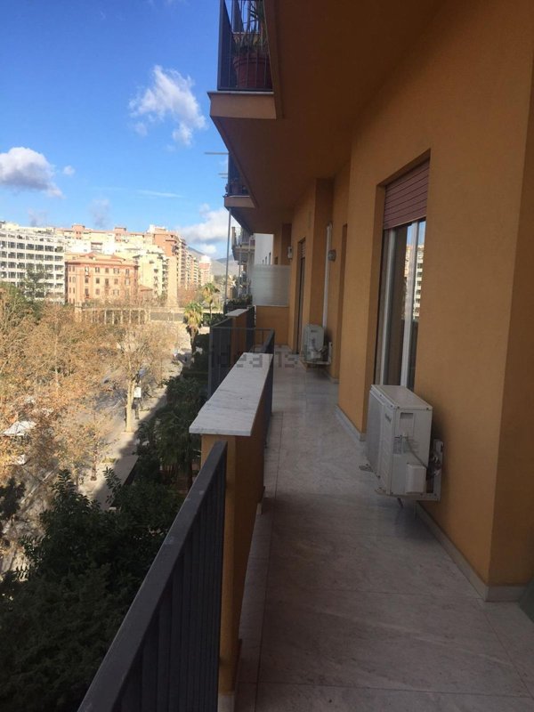 appartamento in affitto a Palermo in zona Libertà