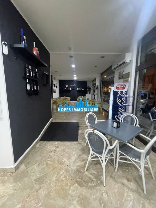 locale commerciale in affitto a Palermo in zona Libertà