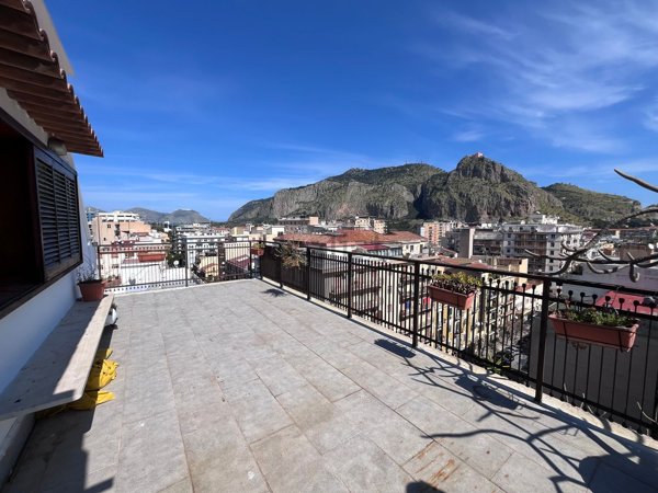 appartamento in affitto a Palermo in zona Libertà
