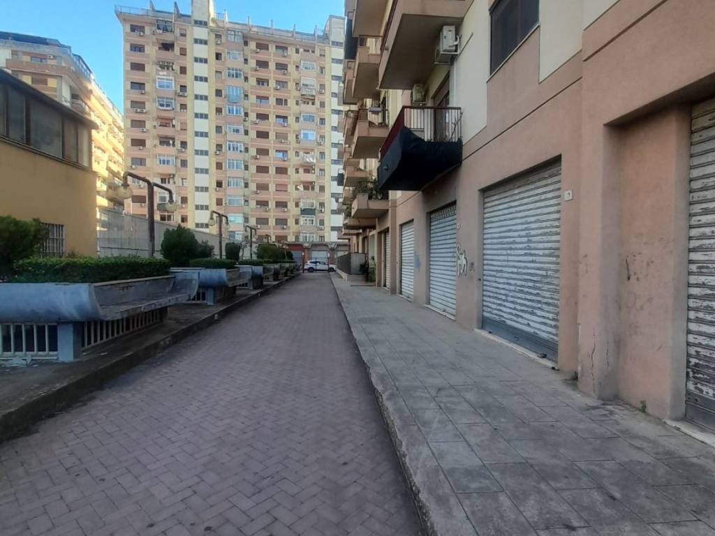 ufficio in affitto a Palermo in zona Malaspina/Palagonia