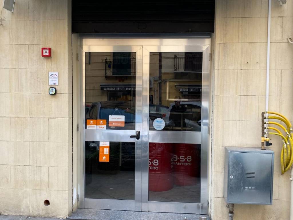 negozio in affitto a Palermo in zona Centro storico
