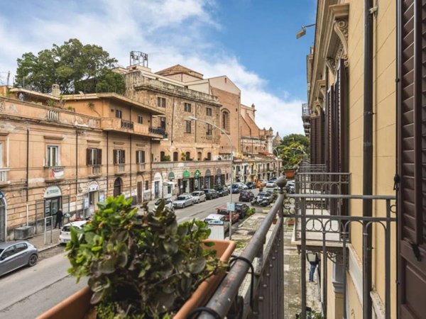 appartamento in affitto a Palermo in zona Zisa