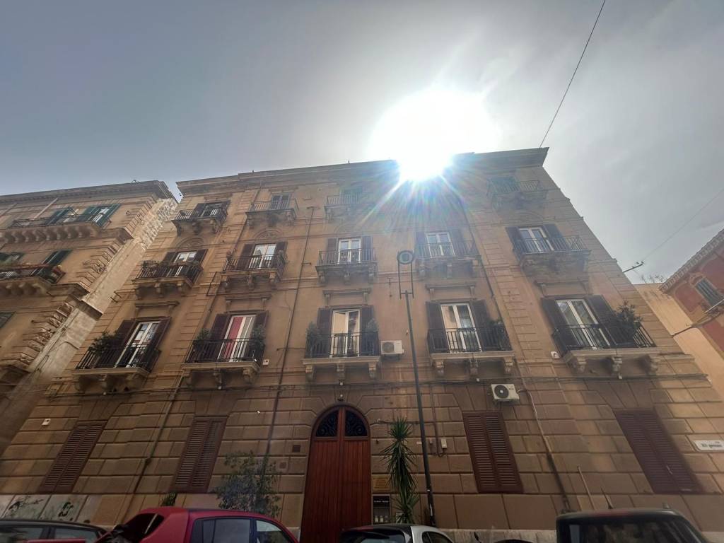 appartamento in affitto a Palermo in zona Politeama