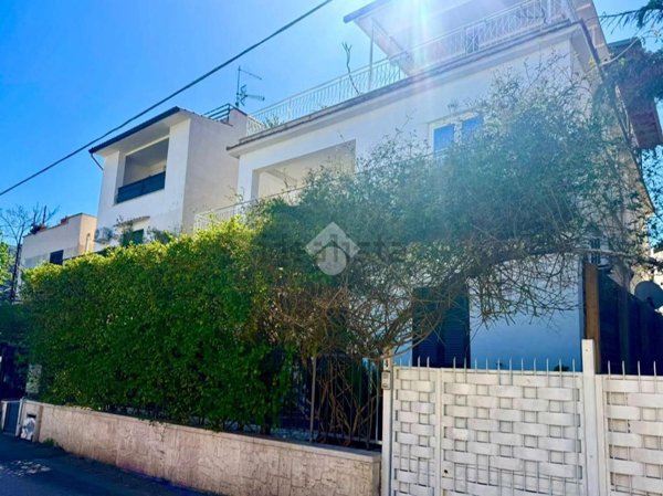 appartamento in affitto a Palermo in zona Mondello