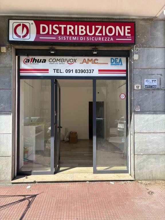 negozio in affitto a Palermo in zona Malaspina/Palagonia