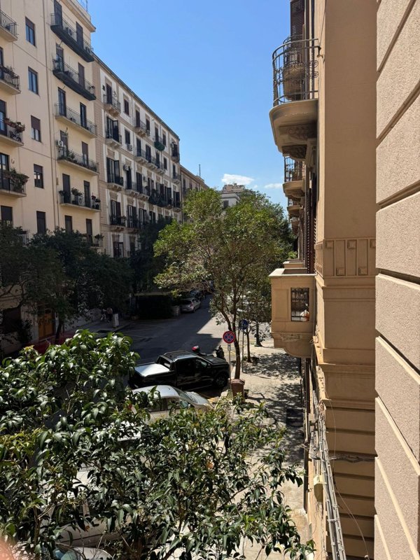 appartamento in affitto a Palermo in zona Politeama