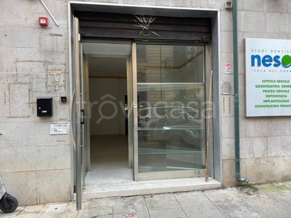 locale commerciale in affitto a Palermo in zona Libertà