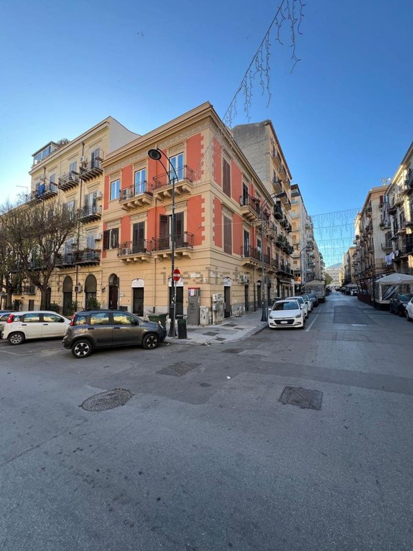 appartamento in affitto a Palermo in zona Libertà