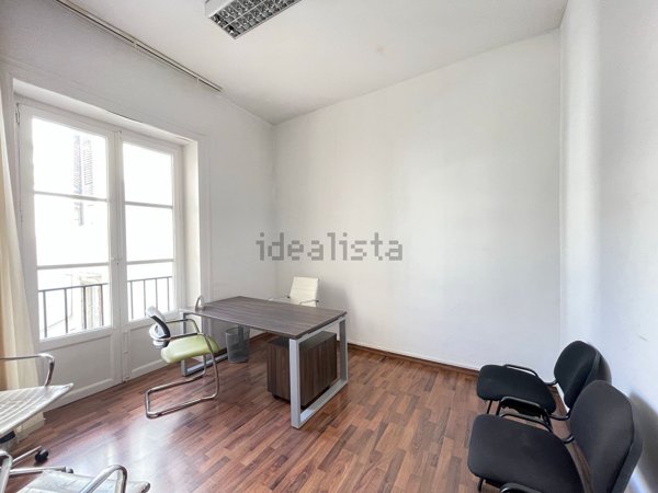ufficio in affitto a Palermo in zona Libertà
