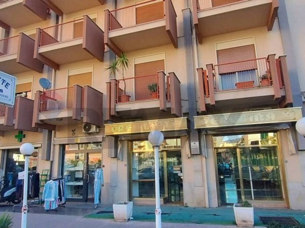 locale commerciale in affitto a Palermo in zona Noce
