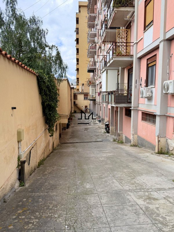 casa indipendente in affitto a Palermo