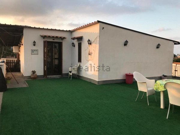 appartamento in affitto a Palermo in zona Mondello