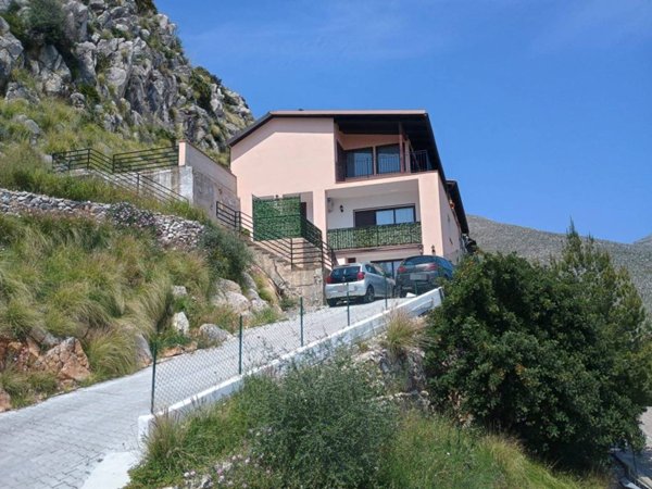 appartamento in affitto a Palermo in zona Partanna