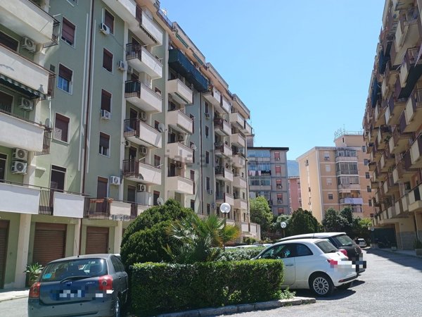 appartamento in affitto a Palermo in zona Villagrazia/Falsomiele