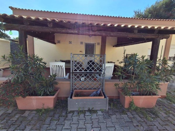 casa indipendente in affitto a Palermo in zona Mondello