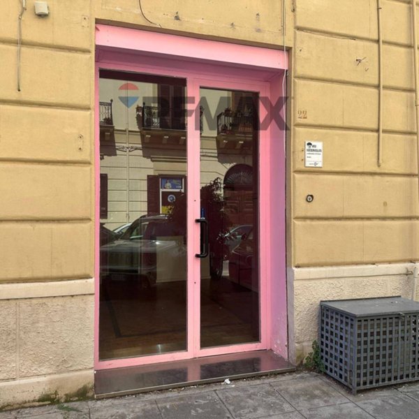 negozio in affitto a Palermo in zona Libertà