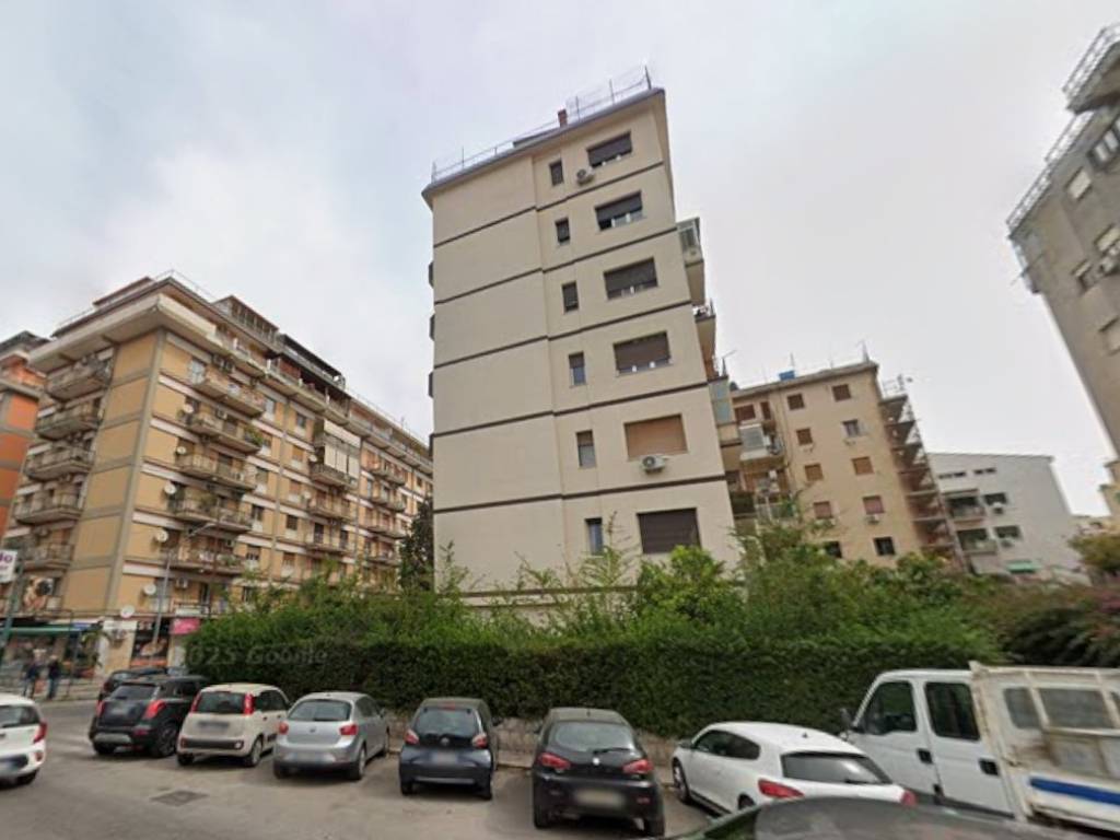 appartamento in affitto a Palermo in zona Politeama