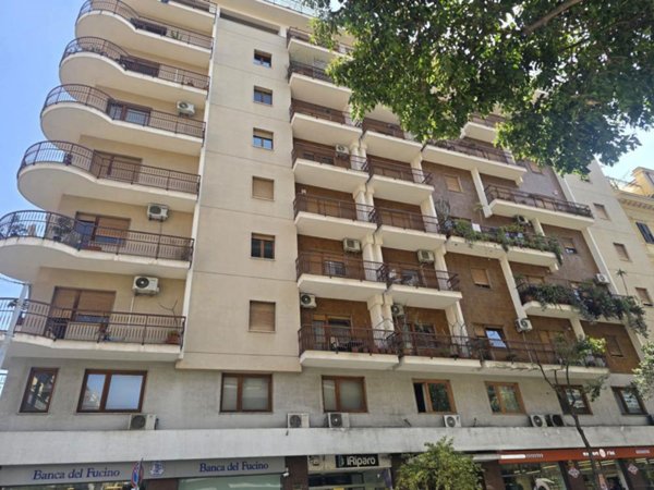ufficio in affitto a Palermo in zona Libertà