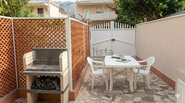appartamento in affitto a Palermo in zona Mondello