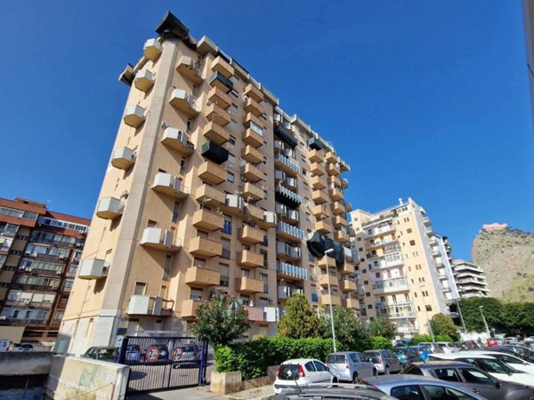 appartamento in affitto a Palermo in zona Montepellegrino