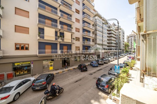 ufficio in affitto a Palermo in zona Libertà