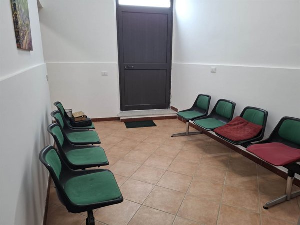 ufficio in affitto a Palermo in zona Partanna