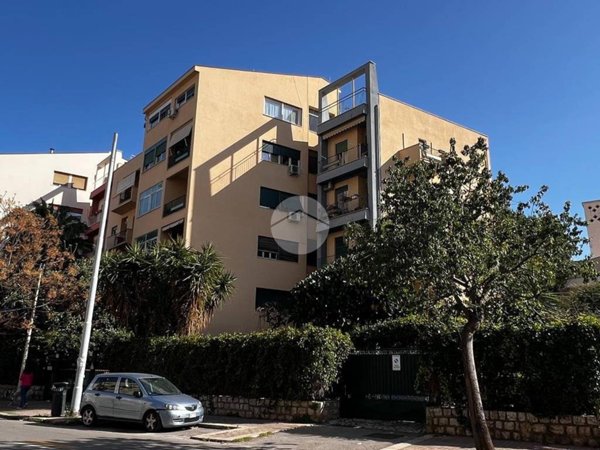 appartamento in affitto a Palermo in zona Libertà