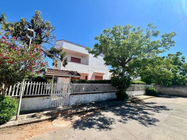 casa indipendente in affitto a Palermo in zona Mondello