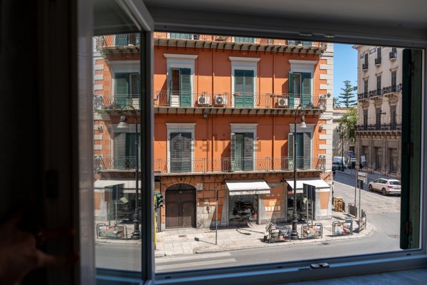 appartamento in affitto a Palermo in zona Politeama