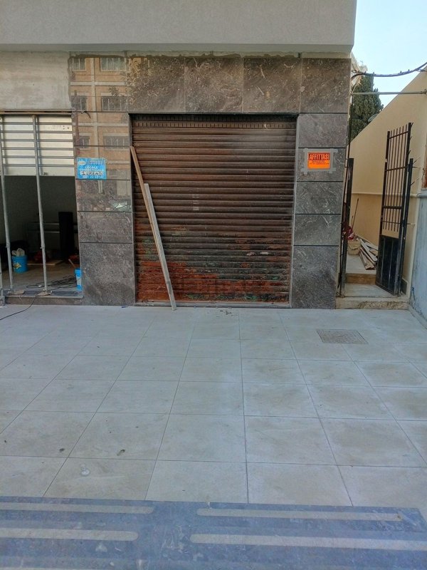 locale commerciale in affitto a Palermo in zona Malaspina/Palagonia