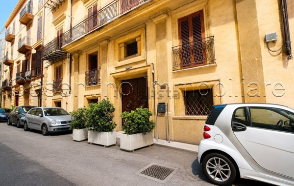 appartamento in affitto a Palermo in zona Politeama